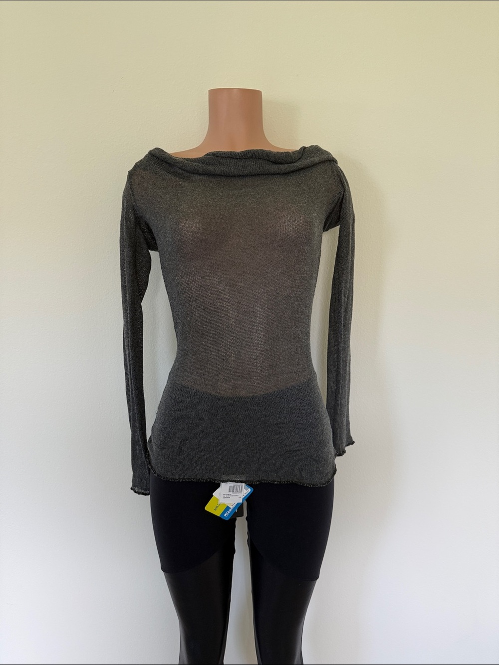 Women's Dark Gray Lightweight Off-Shoulder Long Sleeve Top